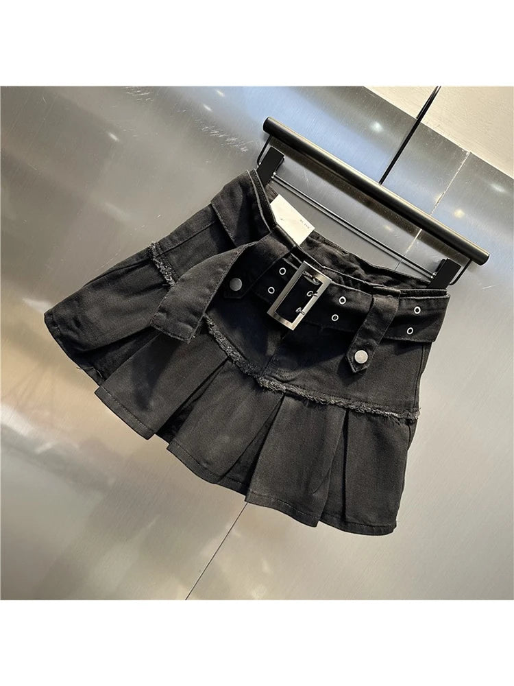 Queensays Women Black Gothic Denim A-line Pleated Skirt Vintage Y2k Skirt Harajuku Mini Jean Skirts Emo 2000s 90s Aesthetic Trashy Clothes