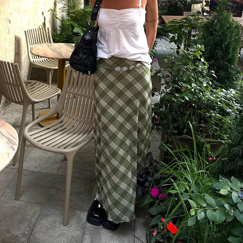 Queensays  Vintage Y2K Plaid Long Skirt Women Streetwear Trendy Autumn Green Casual Maxi Skirts Elegant 2000s Holiday Clothes