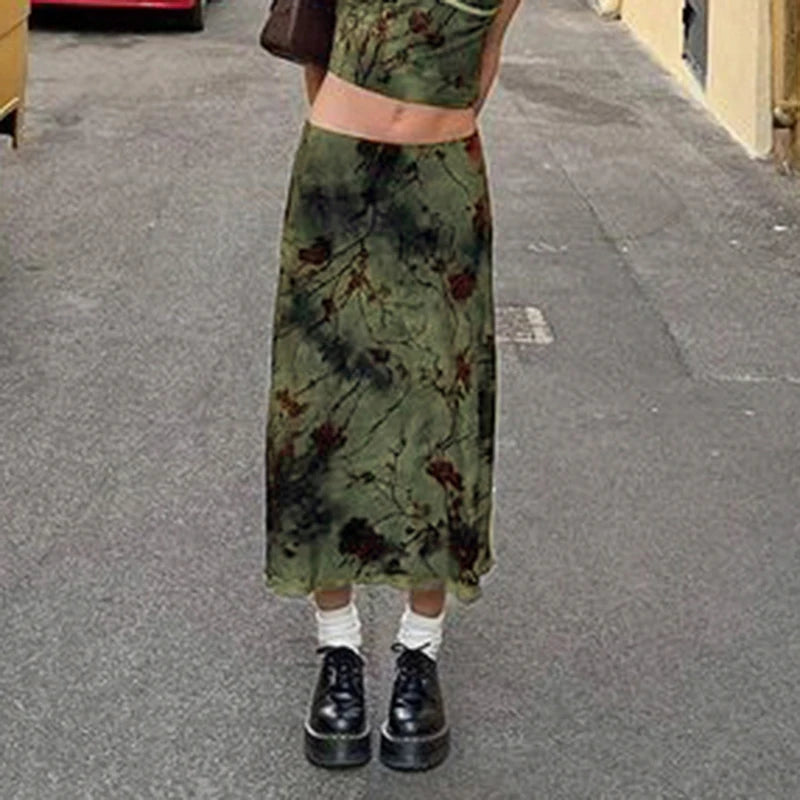 Queensays  Vintage Long Skirt Green Floral Print Women Y2K High Street Grunge Fashion Elegant Mid-Calf Skirt Autumn Winter