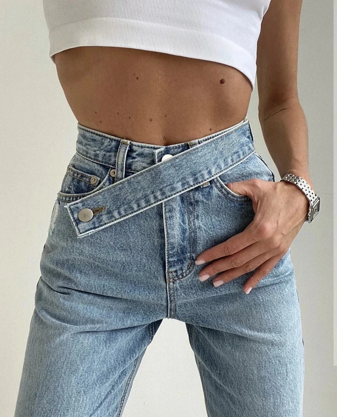 Queensays Casual Fashion Straight Denim High Waist Jeans Women Pants Fall Winter Harajuku Boyfriend Jeans Loose Bottom