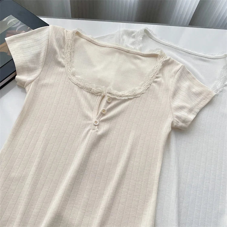 Queensays Lace Apricot Y2k Crop Top 2000s Vintage Harajuku Slim Tshirts V-Neck T-Shirt Summer 2024 New Kawaii Blouse Short Sleeve Women